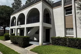 706 Oakgrove Dr, Brandon, FL 33510 - Photo 1