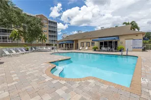 960 Starkey Rd, Largo, FL 33771 - Photo 1
