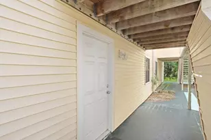 134 Sycamore Ln, Oldsmar, FL 34677 - Photo 3