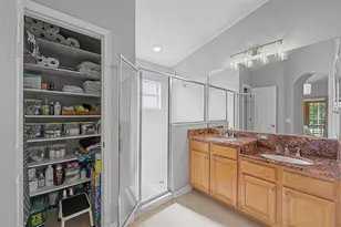 5418 Twin Creeks Dr, Valrico, FL 33596 - Photo 29