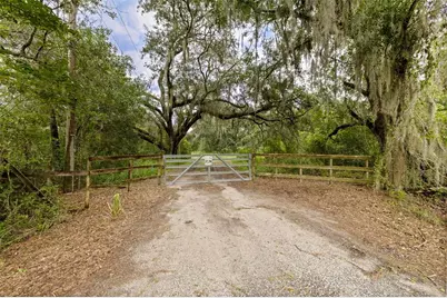 6930 Muck Pond Road, Seffner, FL 33584 - Photo 7