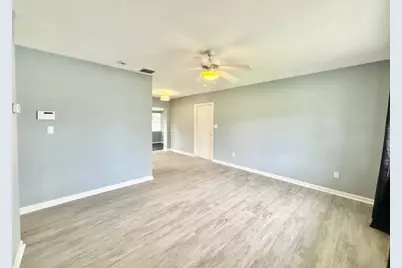 1912 N Highland Avenue, Clearwater, FL 33755 - Photo 5