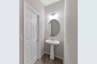 8303 King Blossom Court, Tampa, FL 33615 - Photo 21