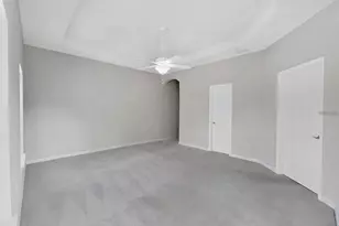8303 King Blossom Ct, Tampa, FL 33615 - Photo 23