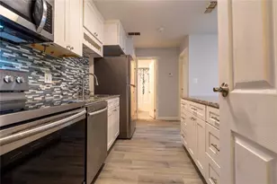 1400 Gandy Blvd N, Saint Petersburg, FL 33702 - Photo 21