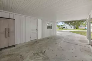 302 51st St W, Bradenton, FL 34209 - Photo 33