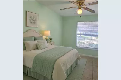 302 51st Street W, Bradenton, FL 34209 - Photo 17