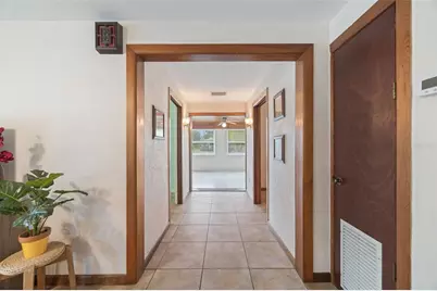 302 51st Street W, Bradenton, FL 34209 - Photo 15