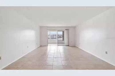 5925 Shore Boulevard S #302, Gulfport, FL 33707 - Photo 11