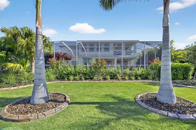 998 Signet Drive, Apollo Beach, FL 33572 - Photo 13