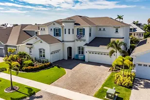 998 Signet Dr, Apollo Beach, FL 33572 - Photo 25