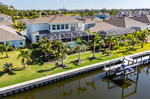 998 Signet Dr, Apollo Beach, FL 33572 - Photo 23