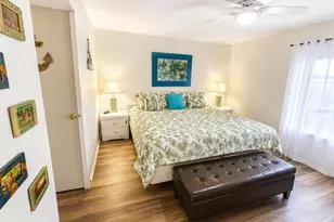 3730 42nd Way S, Saint Petersburg, FL 33711 - Photo 11