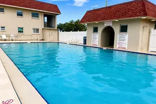 6044 22nd Ave N, Saint Petersburg, FL 33710 - Photo 11
