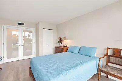 707 S Gulfstream Avenue #207, Sarasota, FL 34236 - Photo 33