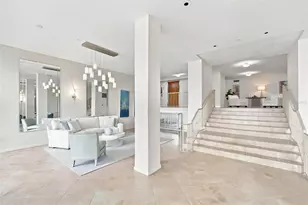 707 S Gulfstream Ave, Sarasota, FL 34236 - Photo 3