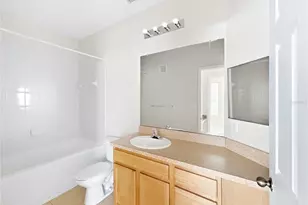 10205 Courtney Palms Blvd, Tampa, FL 33619 - Photo 19