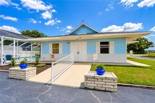 34910 Happiness Way, Zephyrhills, FL 33541 - Photo 3