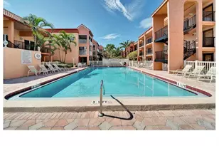 8901 Blind Pass Rd, Saint Pete Beach, FL 33706 - Photo 31