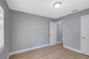 6105 N 23rd St, Tampa, FL 33610 - Photo 29