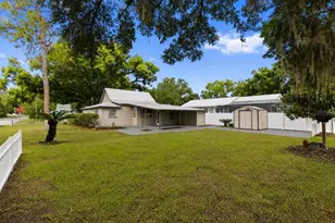 5450 10th St, Zephyrhills, FL 33542 - Photo 7