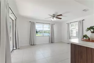 6520 Meadowbrook Ln, New Port Richey, FL 34653 - Photo 11