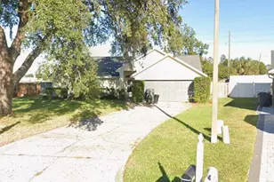 132 Robbins Rest Cir, Davenport, FL 33896 - Photo 1