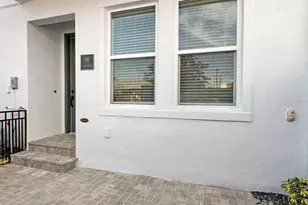 89 28th St S, Saint Petersburg, FL 33712 - Photo 21