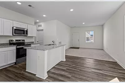 14626 Italy Avenue, Dade City, FL 33523 - Photo 9