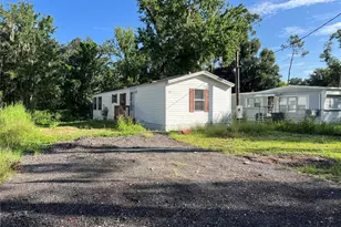 835 Memphis Rd, Lakeland, FL 33815 - Photo 1