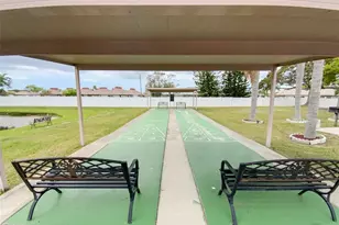 2242 Pinewood Villas Dr, Holiday, FL 34691 - Photo 33