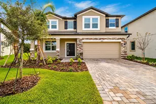 38190 Shale Stone Ct, Zephyrhills, FL 33540 - Photo 3