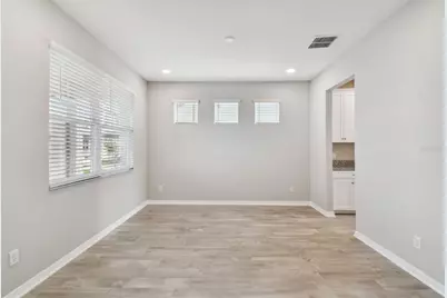 38190 Shale Stone Court, Zephyrhills, FL 33540 - Photo 11