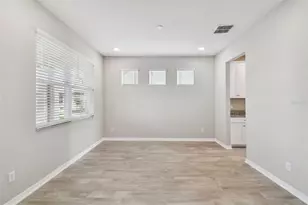 38190 Shale Stone Ct, Zephyrhills, FL 33540 - Photo 11