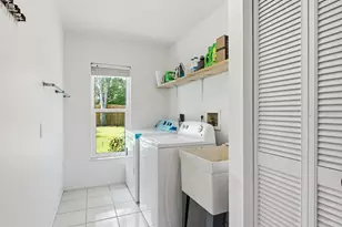 2866 Fair Green Dr, Clearwater, FL 33761 - Photo 31