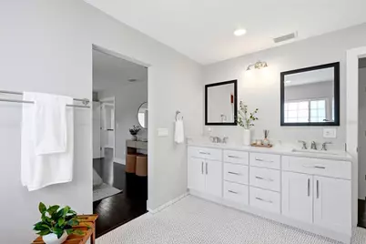 2720 10th Street N, Saint Petersburg, FL 33704 - Photo 17