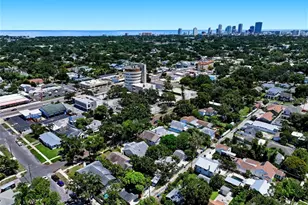 2720 10th St N, Saint Petersburg, FL 33704 - Photo 31