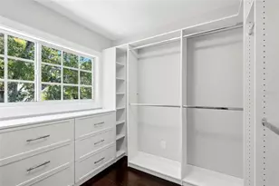 2720 10th St N, Saint Petersburg, FL 33704 - Photo 19