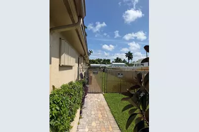 3230 Harrison Street, Hollywood, FL 33021 - Photo 5