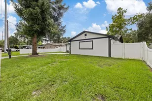 3209 E Hanna Ave, Tampa, FL 33610 - Photo 37