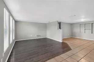 11236 Yellowwood Ln, Port Richey, FL 34668 - Photo 13
