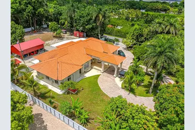 18390 SW 200th Street, Miami, FL 33187 - Photo 13