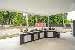 18390 SW 200th St, Miami, FL 33187 - Photo 37