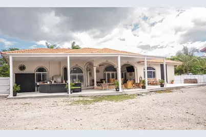 18390 SW 200th Street, Miami, FL 33187 - Photo 43