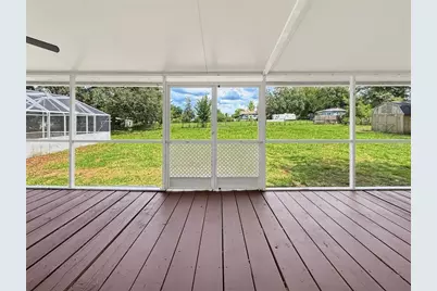 11106 Fernway Lane, Dade City, FL 33525 - Photo 15