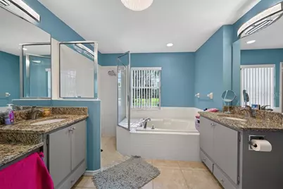 4609 Oak River Circle, Valrico, FL 33596 - Photo 23