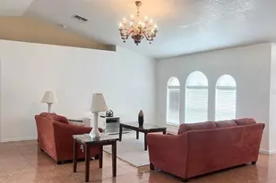 619 Mayan Pl, Kissimmee, FL 34758 - Photo 3