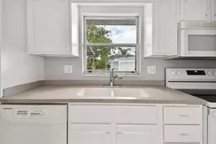 4411 3rd Ave E, Bradenton, FL 34208 - Photo 13
