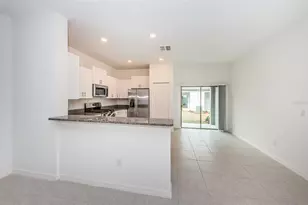 8327 Crescent Oaks Dr, New Port Richey, FL 34655 - Photo 13