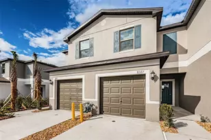 8327 Crescent Oaks Dr, New Port Richey, FL 34655 - Photo 1